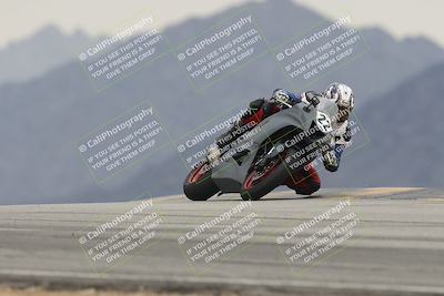 media/Sep-21-2025-Race Pace (Sun) [[98bf33ef95]]/Verified/8-Turn 9 (1135am)/